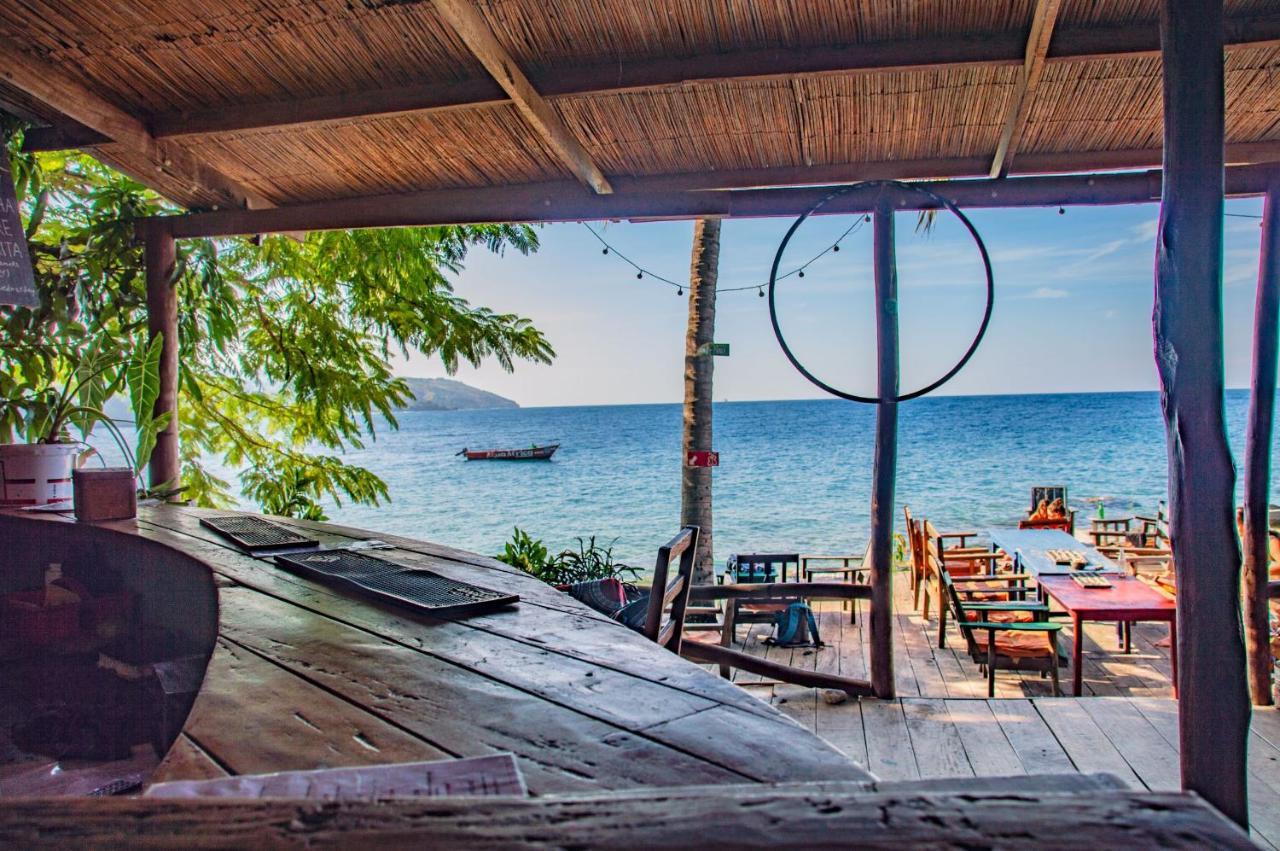 Butterfly Space- A Non-Profit Eco-Lodge Nkhata Bay エクステリア 写真