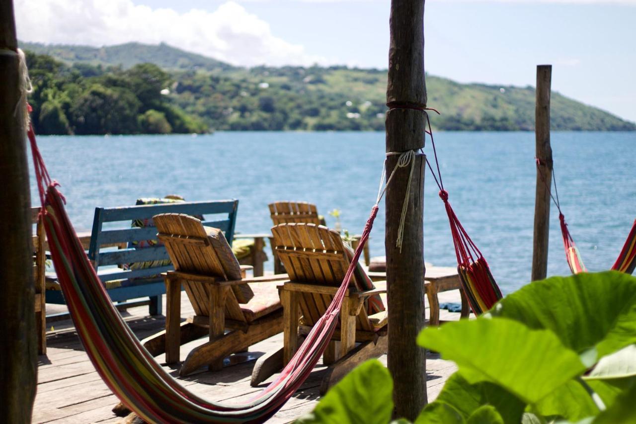 Butterfly Space- A Non-Profit Eco-Lodge Nkhata Bay エクステリア 写真