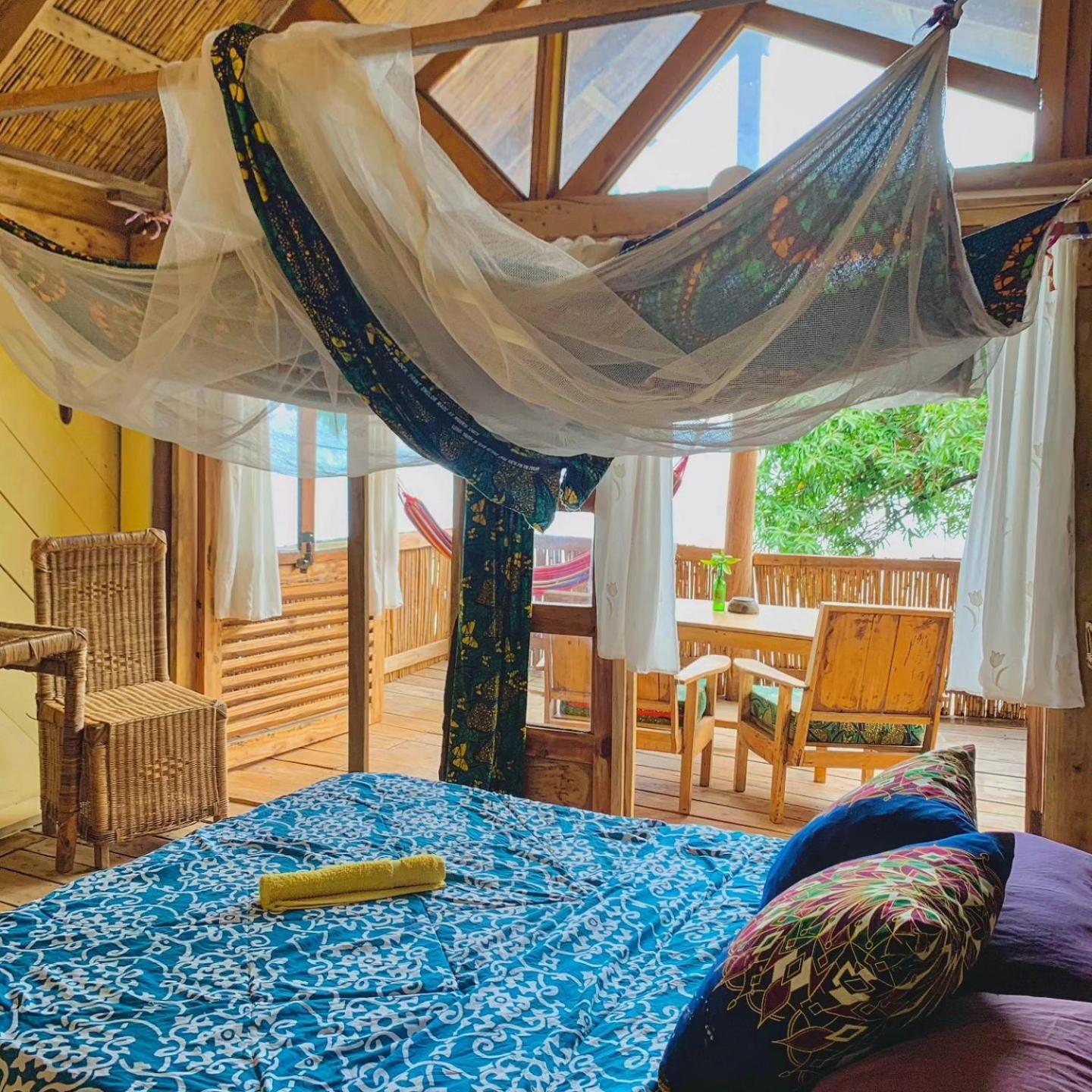 Butterfly Space- A Non-Profit Eco-Lodge Nkhata Bay エクステリア 写真